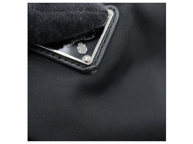 Prada Nylon Triangle Tote Bag Schwarz - Ansicht 9