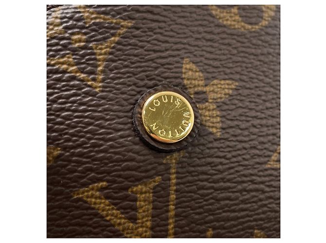 Borsa Louis Vuitton Monogram Montaigne MM Nero Monogramma - vista 10
