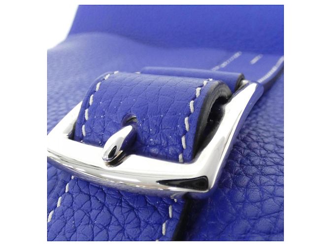 Borsa Hermès Arzan Blu in Pelle Taurillon Clemence - vista 4