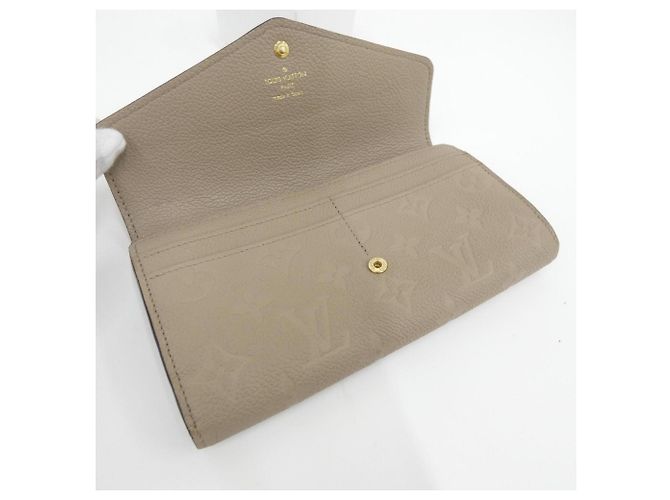 Sarah Louis Vuitton Monogram Empreinte Long Wallet Beige Grigio - vista 4