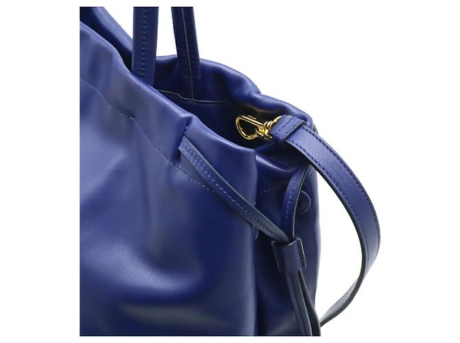 Borsa tote/a tracolla in pelle blu Prada - vista 7
