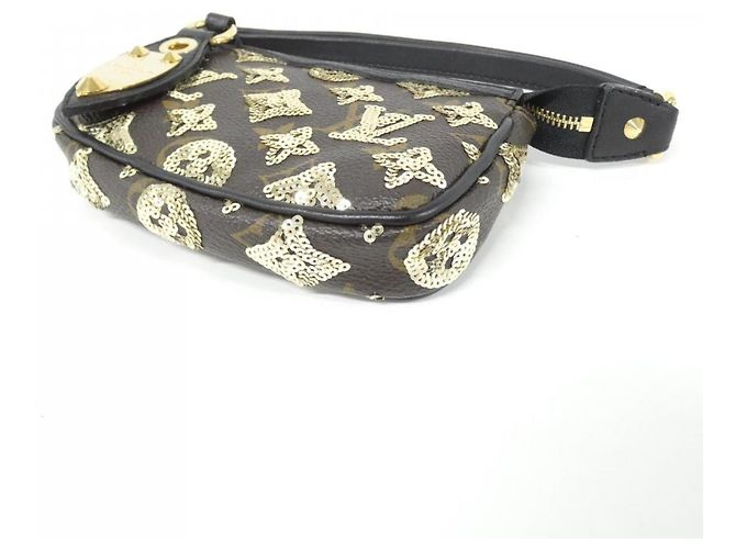 Louis Vuitton Monogram Eclipse Mini Pochette Accessoires Dorado - vista 2