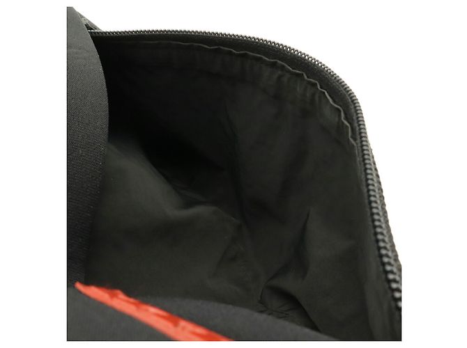 Prada Sport Bauchtasche aus schwarzem Mesh und Neopren - Ansicht 9