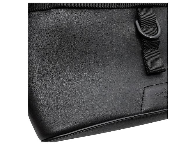Borsa a Spalla Louis Vuitton Dark Infinity Nero - vista 7