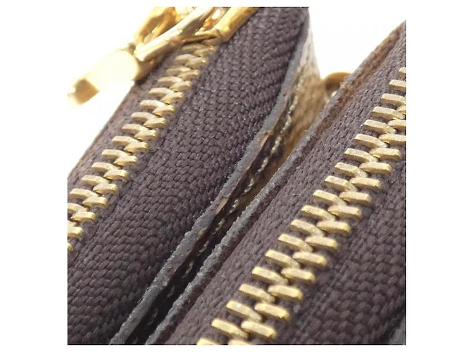 Borsa a tracolla Pochette Double Zip Monogram Giant Louis Vuitton Marrone - vista 6