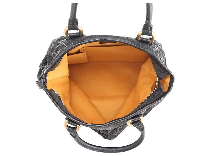 Borsa Louis Vuitton Monogram Denim Neo Cabby MM Nero - vista 6