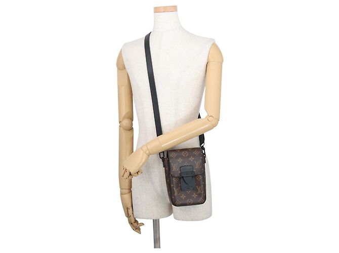 Borsa a tracolla portafoglio Louis Vuitton Monogram Macassar S-Lock Vertical Nero Monogramma - vista 4