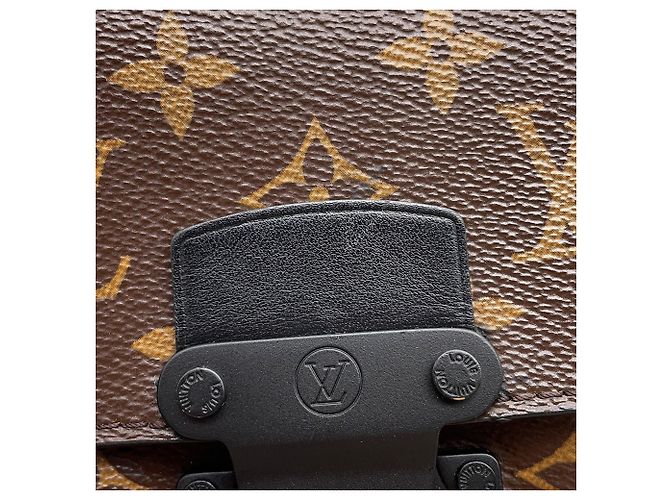 Borsa a tracolla portafoglio Louis Vuitton Monogram Macassar S-Lock Vertical Nero Monogramma - vista 7