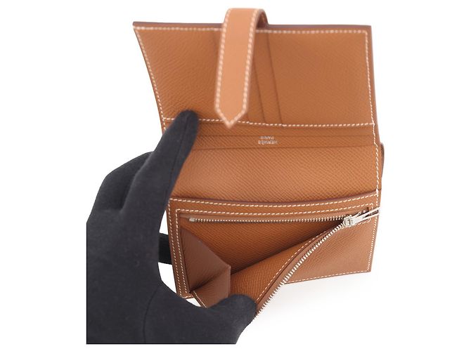 Cartera compacta de dos pliegues Hermès Bearn Dorado - vista 6
