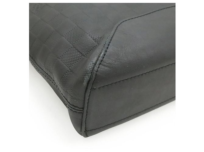 Valigetta Louis Vuitton Avenue Damier Infini Nero - vista 3