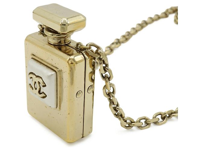 Collana con pendente profumo Chanel D'oro Metallico - vista 3