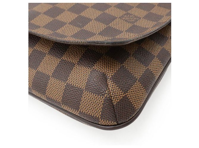 Borsa a tracolla Louis Vuitton Musette Tango Damier Marrone - vista 3
