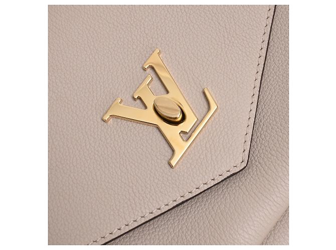 Louis Vuitton Mylockme Chain Bag in Beige Leather Python print - view 13