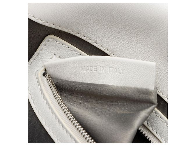 Fendi x Marc Jacobs Leather The Baguette Shoulder Bag Bianco - vista 9
