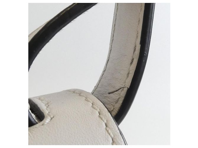 Bolso de hombro pequeño de piel de becerro Loewe Gate Blanco - vista 8