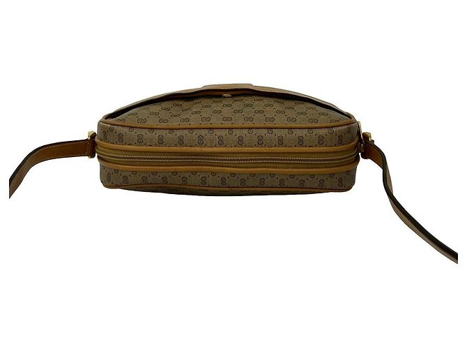 Mini borsa a tracolla in pelle Micro GG Gucci Marrone - vista 5
