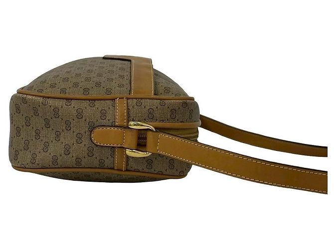 Mini borsa a tracolla in pelle Micro GG Gucci Marrone - vista 7