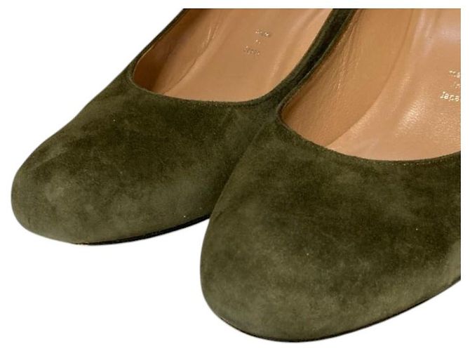 Autre Marque Décolleté con punta tonda in scamosciato REGAL Verde Cachi - vista 5