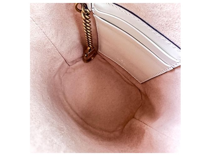 Mini borsa a secchiello con catena in pelle Gucci GG Marmont Crudo - vista 11