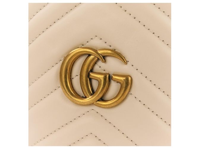 Mini borsa a secchiello con catena in pelle Gucci GG Marmont Crudo - vista 7