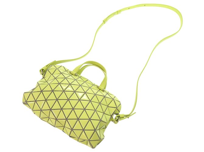 Borsa Issey Miyake BAOBAO BB71-AG214 in Giallo - vista 6