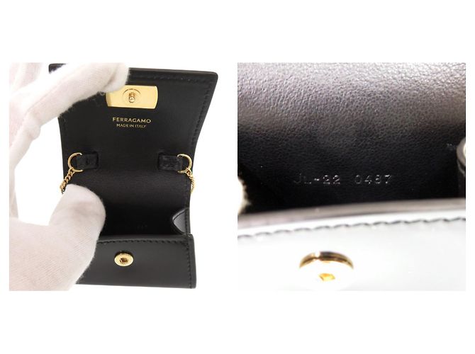 Mini borsa a tracolla Salvatore Ferragamo Gancini con catena Nero - vista 8