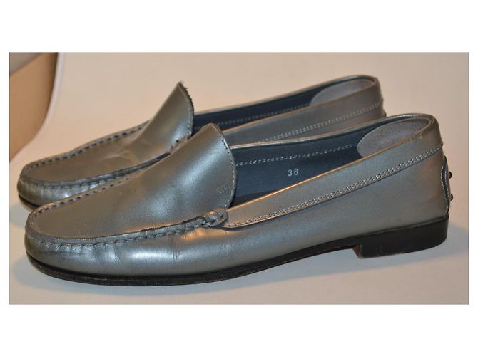 Mocassini Tod's Gommino in pelle argento - vista 3