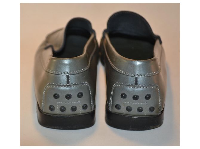 Mocassini Tod's Gommino in pelle argento - vista 5