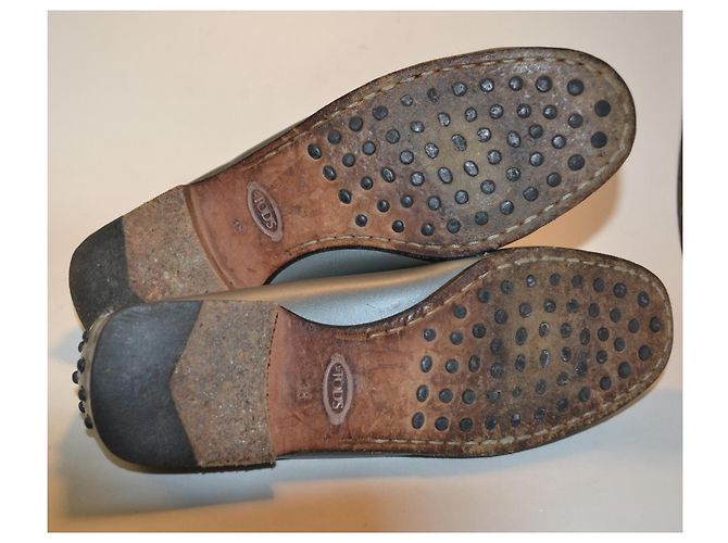 Mocassini Tod's Gommino in pelle argento - vista 6