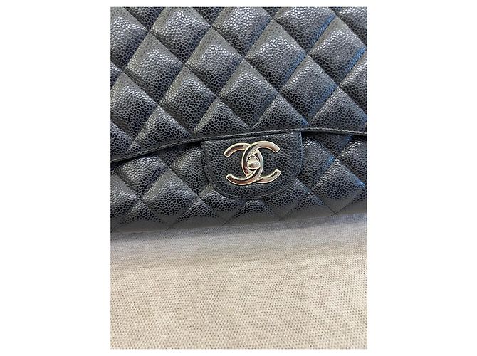 Timeless Borsa flap classica Chanel in pelle caviar nera Nero - vista 6