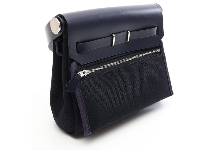 Borsa a tracolla Hermès Herbag Zip Mini Nero Blu Blu navy - vista 2