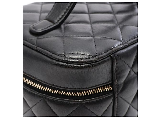 Borsa Chanel Matelassé in nero - vista 6