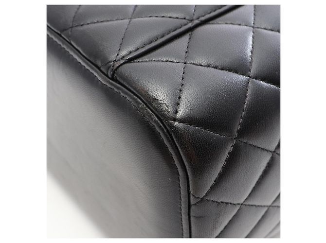 Borsa Chanel Matelassé in nero - vista 9