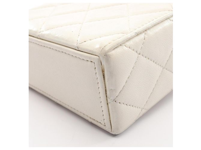 Borsa a tracolla mini matelassé Chanel Bianco - vista 12