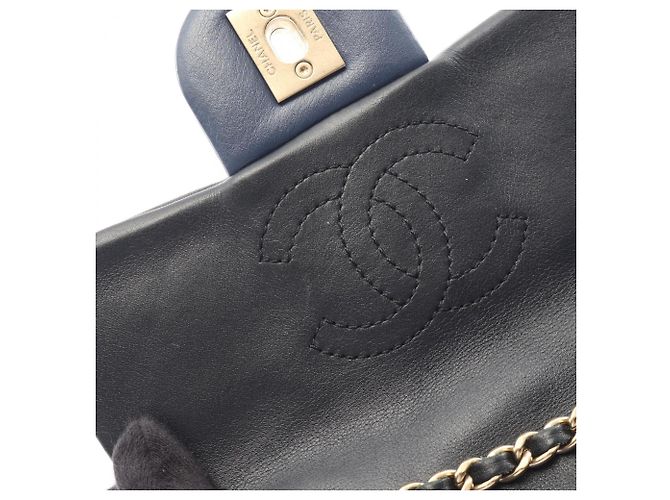 Borsa a Spalla Chanel Mini Matelassé Blu Blu navy - vista 6