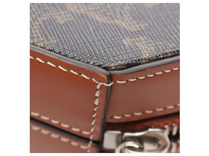 Céline Celine Triomphe Mini Schultertasche Braun Schwarz - Ansicht 5
