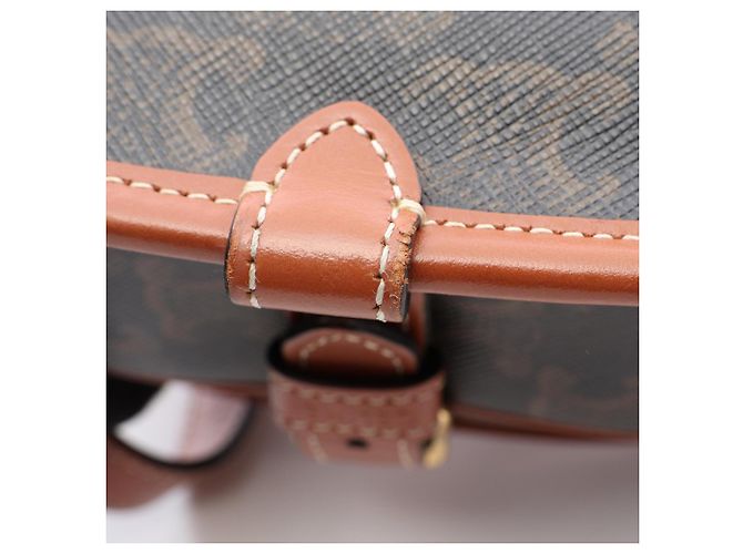 Céline Borsa a tracolla Celine CELINE Folco Medium Bag Triomphe Marrone Nero - vista 5