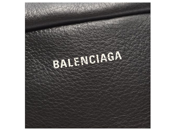 Borsa a tracolla Balenciaga Everyday Camera Bag S Nero - vista 7