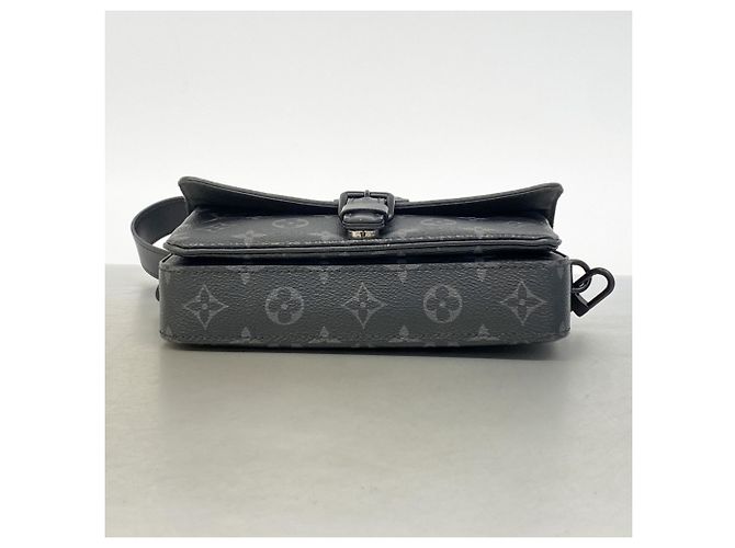 Borsa a tracolla Louis Vuitton Monogram Empreinte Montsouris Wearable Wallet Nero - vista 3