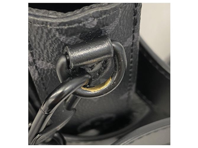 Borsa a tracolla Louis Vuitton Monogram Empreinte Montsouris Wearable Wallet Nero - vista 6