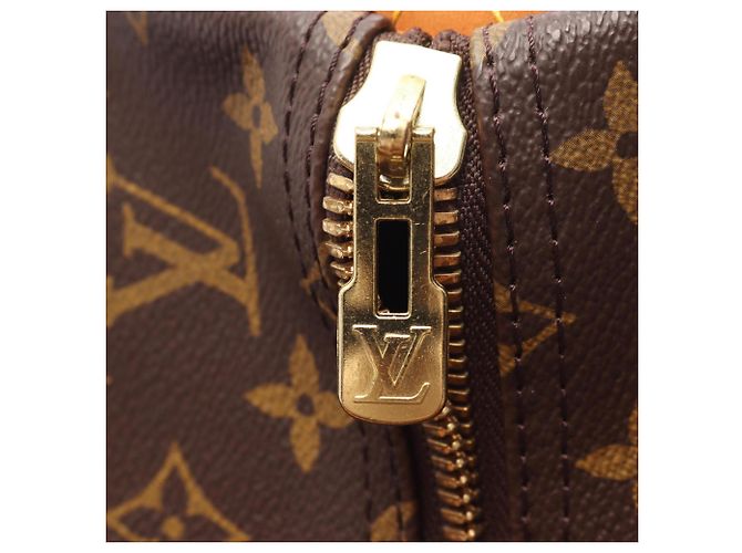 Louis Vuitton Keepall 55 Boston Bag Brown Monogram - view 12