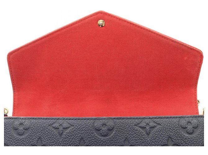 Louis Vuitton Pochette Felicie Monogram Empreinte Rosso Blu navy - vista 8