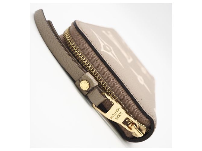 Louis Vuitton Monogram Empreinte Bicolor Zippy Wallet Beige - vista 8