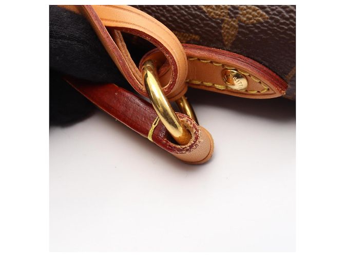 Borsa 2-Way Louis Vuitton Cluny MM Marrone Blu Bordò Monogramma - vista 10