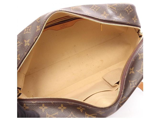 Borsa a Spalla Louis Vuitton Cite GM Monogram Marrone Monogramma - vista 3