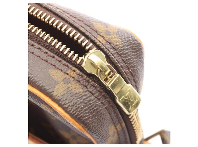Borsa a Spalla Louis Vuitton Danube Monogram Marrone Monogramma - vista 11