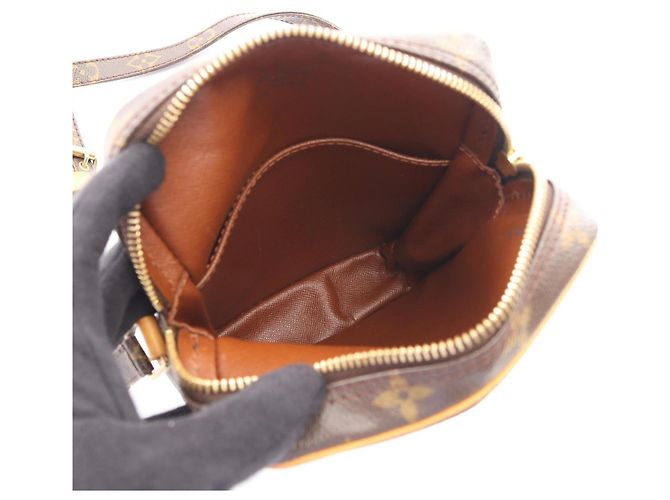 Borsa a Spalla Louis Vuitton Danube Monogram Marrone Monogramma - vista 3