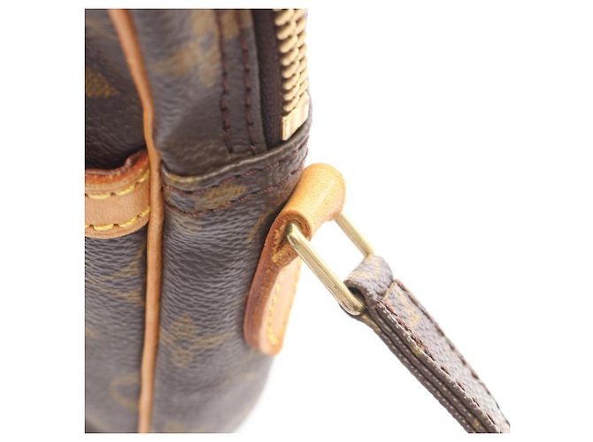 Borsa a Spalla Louis Vuitton Danube Monogram Marrone Monogramma - vista 9