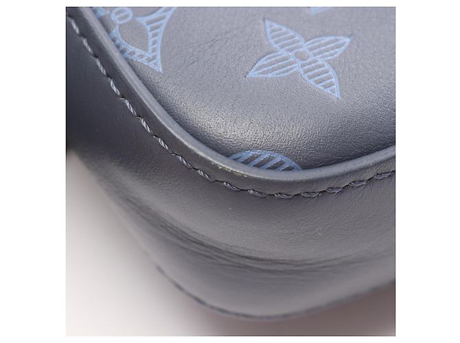 Borsa a tracolla Louis Vuitton Duo Messenger Blu navy - vista 5