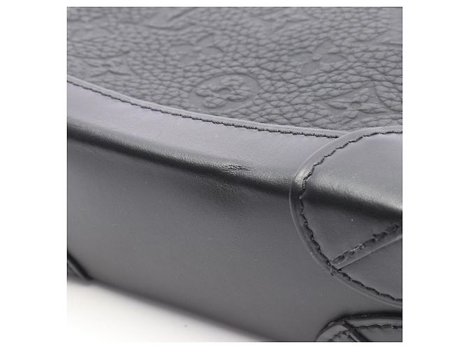Borsa a tracolla Louis Vuitton Nano Steamer Monogram Taurillon Noir Nero - vista 7